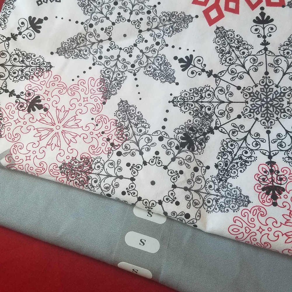 *Brand new* size Small scrub tops